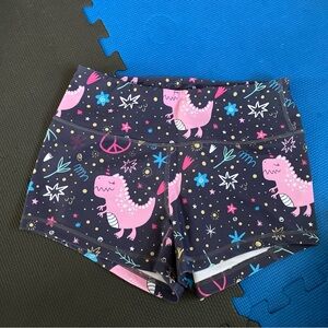 KFT dino shorts, M